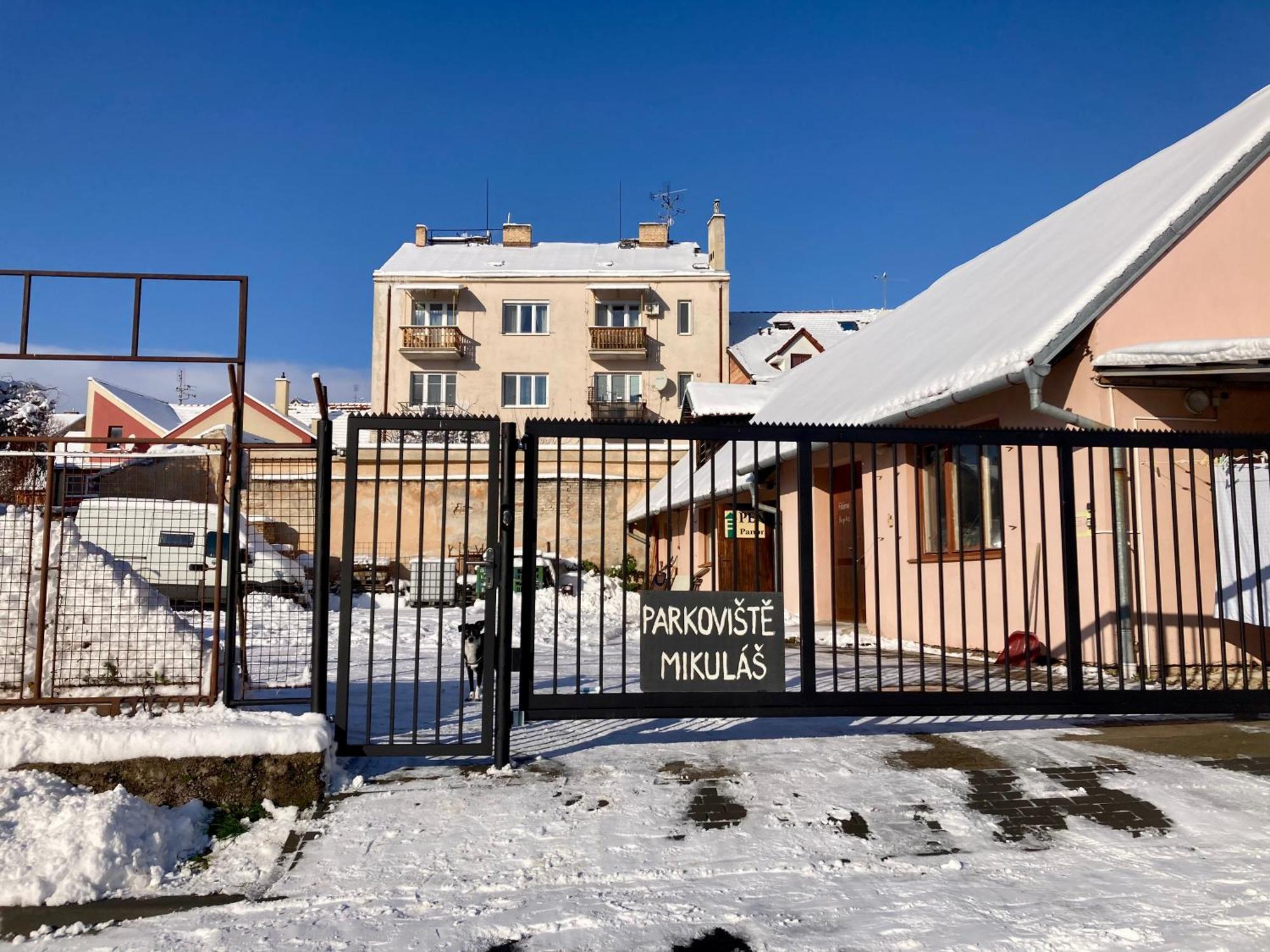 Guesthouse Mikulas Mikulov - Free Parking In The City Center 外观 照片